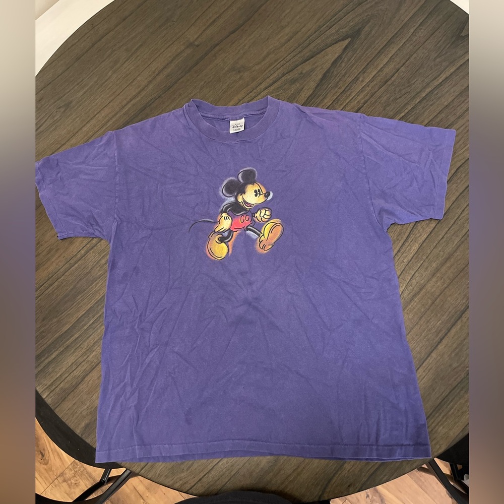 Vintage Mickey cartoon tee size Medium